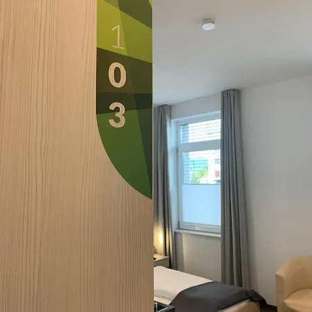 Business - Boardinghouse Hotel Bühl