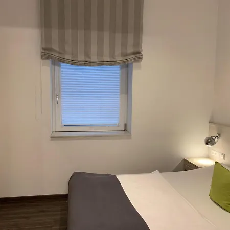 Business - Boardinghouse