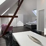 Business - Boardinghouse