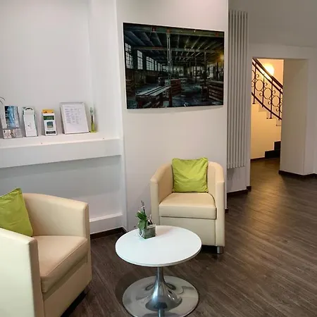 Отель Business - Boardinghouse Бюхль