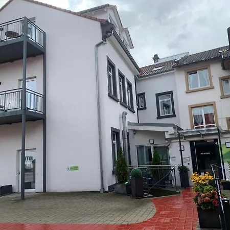 Business - Boardinghouse Бюхль