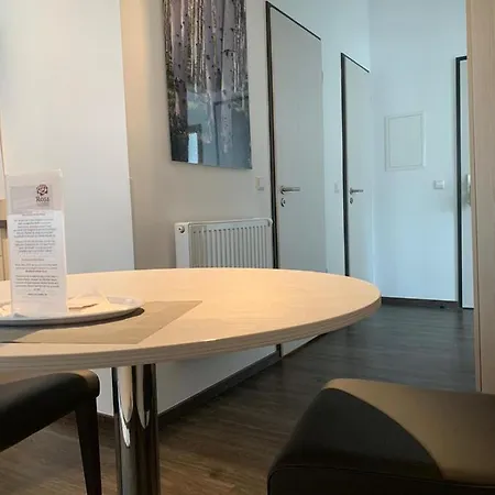 Business - Boardinghouse Отель 3*