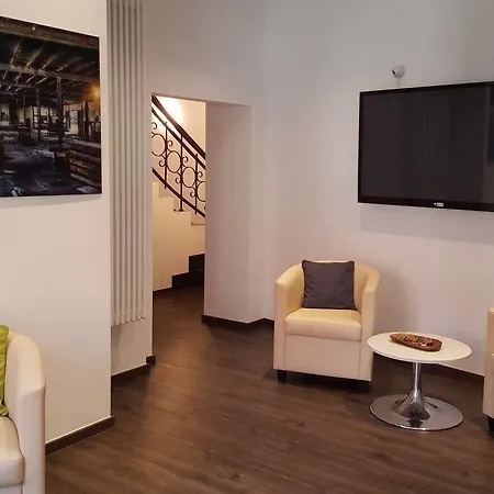 Business - Boardinghouse Отель 3*