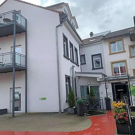 Hotel Business - Boardinghouse Bühl